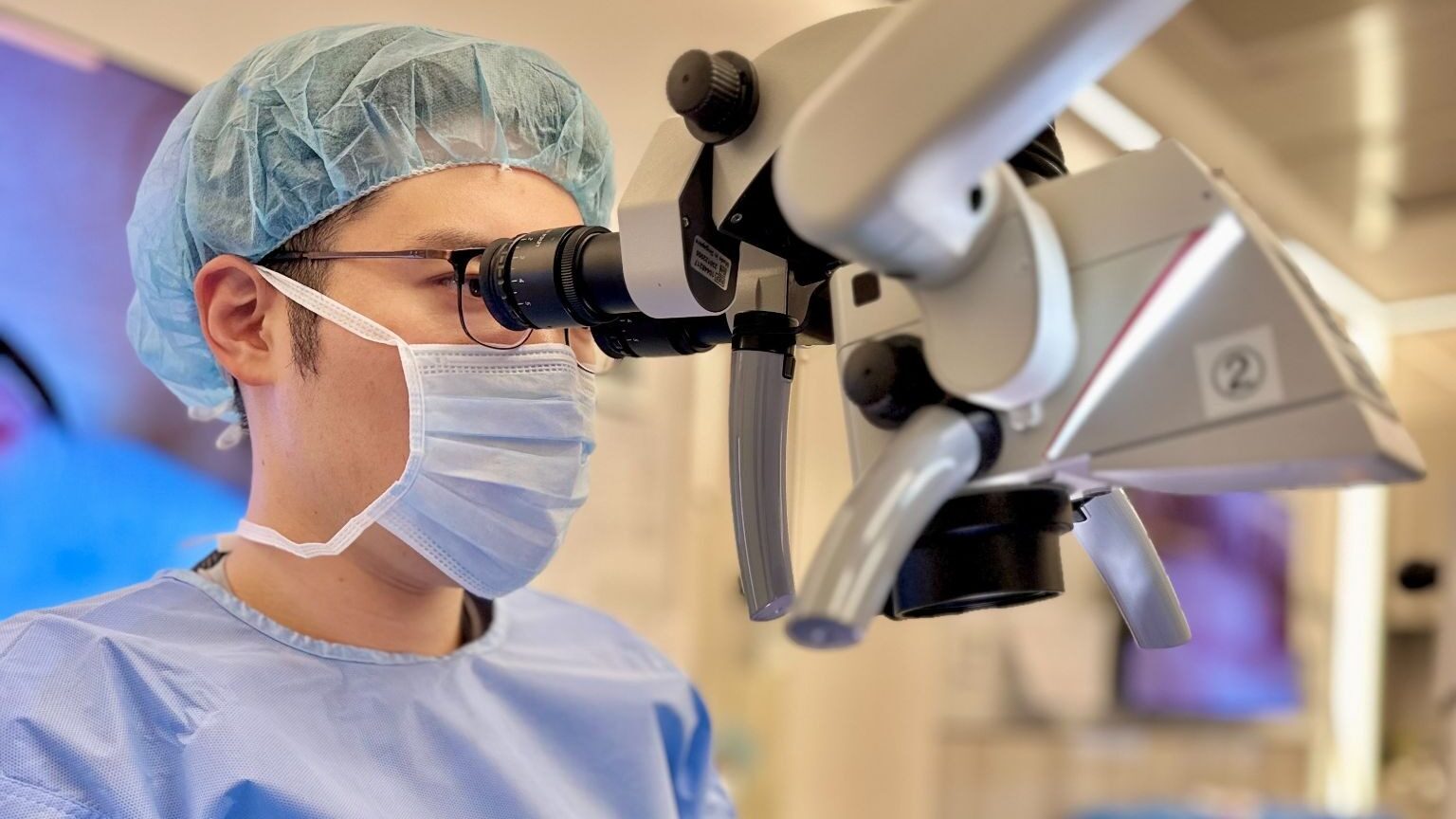 バセドウ病眼症・甲状腺眼症の眼窩脂肪減圧術
