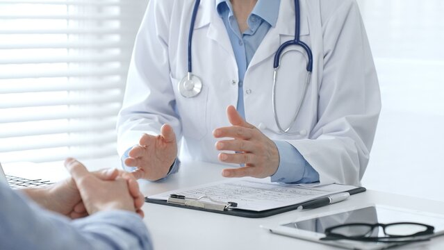 眼瞼下垂手術の修正手術の限界と注意点